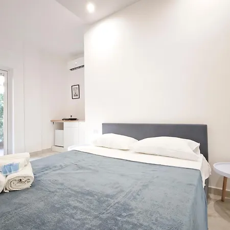 Dimora Re Umberto Apartment Bari