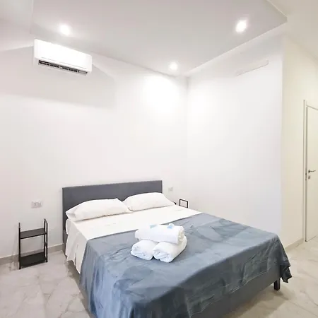 Dimora Re Umberto Apartment