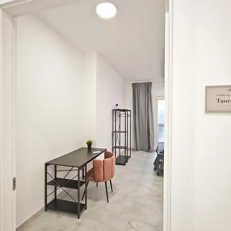 Dimora Re Umberto Apartment